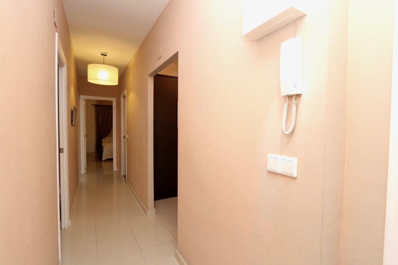3- Bedroom Apartment In The Centre Of Calpe With Nice Living Room, 1 Bathroom. ภายนอก รูปภาพ