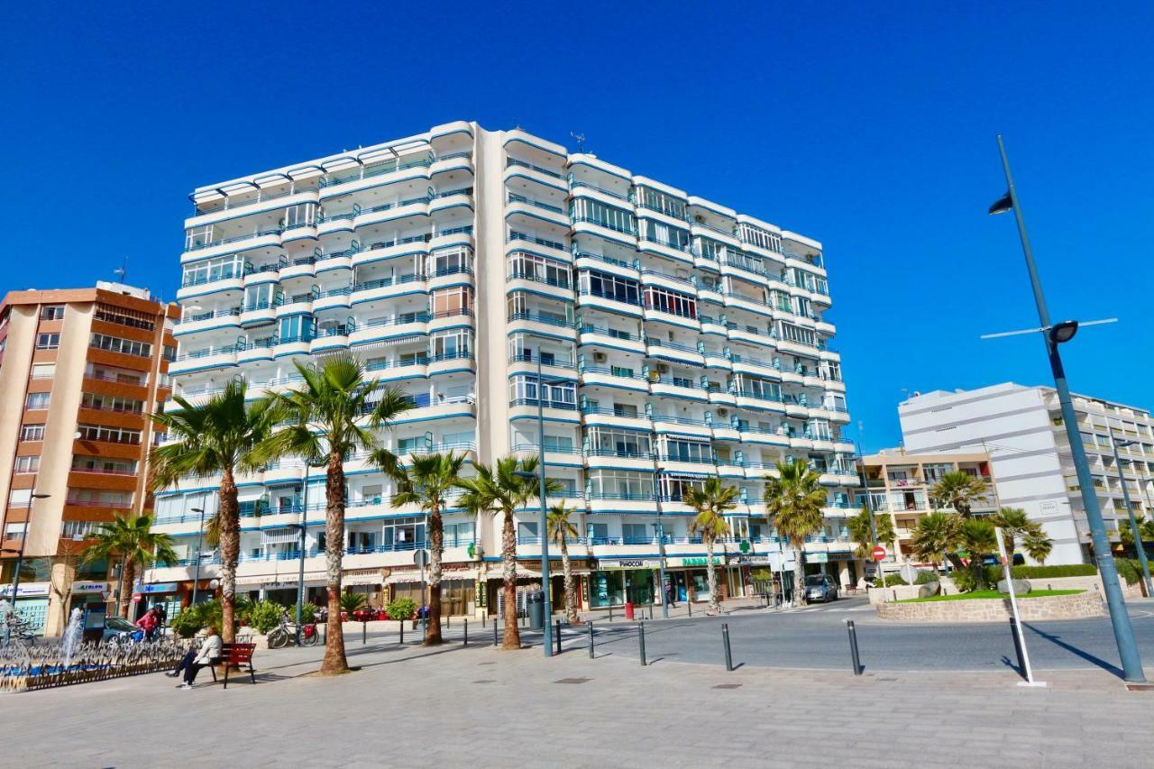 3- Bedroom Apartment In The Centre Of Calpe With Nice Living Room, 1 Bathroom. ภายนอก รูปภาพ